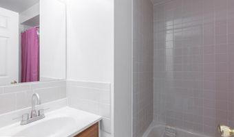 10834 HILLBROOKE Ln, Potomac, MD 20854