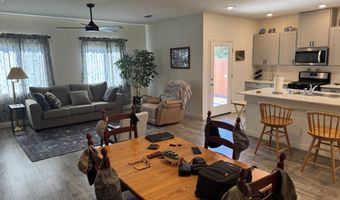 818 Karry Way, Fallon, NV 89406