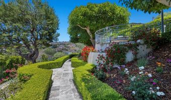 6883 Crest Rd, Rancho Palos Verdes, CA 90275