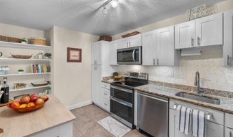 203 YOAKUM Pkwy 1406, Alexandria, VA 22304