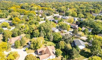 721 Brentwood Ct, Algonquin, IL 60102