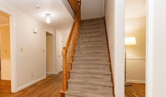645 Walnut St, Manchester, NH 03104