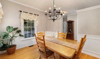 212 Orchard Woods Dr, North Kingstown, RI 02874