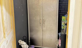 412 W Main St, Artesia, NM 88210