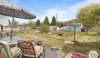 135 S Montana Ave, Absarokee, MT 59001