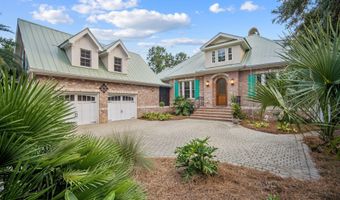 3 Butterfield Ln, Beaufort, SC 29907