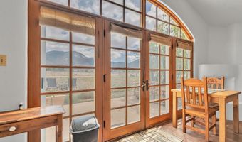 553 Hondo Seco Rd, Arroyo Seco, NM 87514