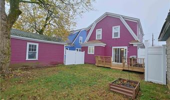 52 Lyndon Rd, Cranston, RI 02905