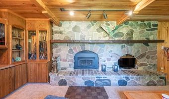 130 Linda Dr, Aurora, MN 55705