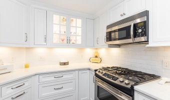 5 PARK Pl #302, Annapolis, MD 21401
