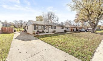 617 Grovewood Dr, Beech Grove, IN 46107