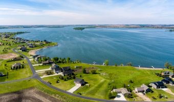 180 Northbay Dr, Arlington, SD 57212
