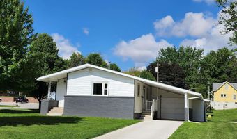 1205 Maple St, Atlantic, IA 50022