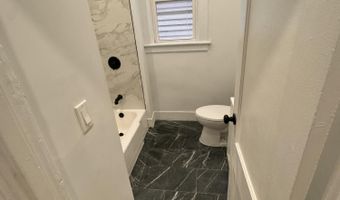 673 Myrtle Ave 2, Albany, NY 12208