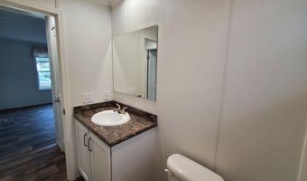 70 Shepherd Dr, Bangor, ME 04401