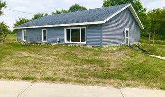 4996 N Alger Rd, Alma, MI 48801
