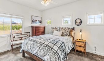 1077 Village Dr, Oceanside, CA 92057
