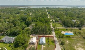 215 15th St, Apalachicola, FL 32320