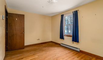 10 Jonathan Dr, Ayer, MA 01432