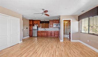 16878 Shirwaun Rd, Apple Valley, CA 92307