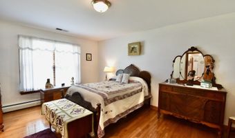 313 Lisbon Rd, Canterbury, CT 06331