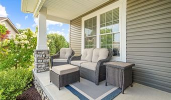 2480 Orchard Spring Cir, Alliance, OH 44601