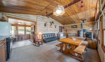 9079 BOELTER LAKE Dr, Almond, WI 54909