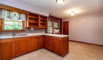 16 Pennsylvania Ave, Jamestown, RI 02835