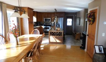 43 Chase Rd, Baileyville, ME 04694