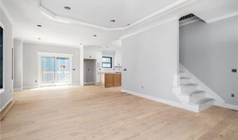 2036 Putnam Pike, Glocester, RI 02814