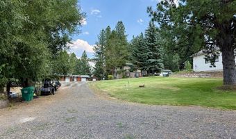 110 Lakeshore Dr, Cascade, ID 83611