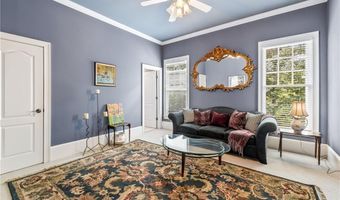 221 Allmond Ln, Alpharetta, GA 30004