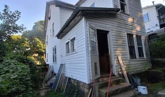 1318 14th Ave, Altoona, PA 16601