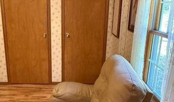 253 Benton Rd, Albion, ME 04910