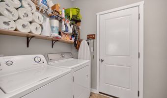 2113 NW Linwood Ct, Ankeny, IA 50023