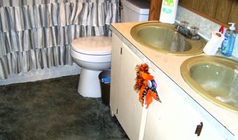 189 SECTION LINE Rd, Ashdown, AR 71822