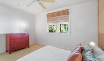 59-165 Ke Nui Rd A, Haleiwa, HI 96712