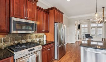 805 Highland Green Way NE, Atlanta, GA 30306