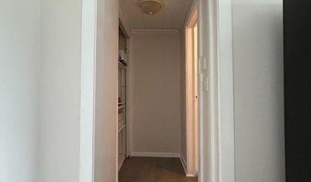 135 W Chrystal St, Andover, NJ 07801