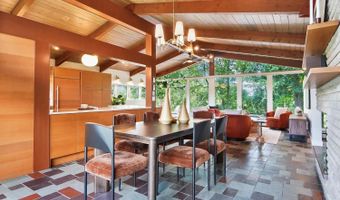 7460 Fair Oaks Dr, Amberley, OH 45237