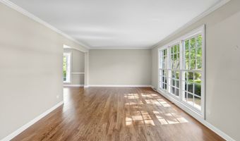 1533 N Belmont Ave, Arlington Heights, IL 60004