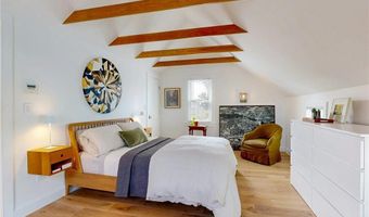 129 Cedar Ave, East Providence, RI 02915