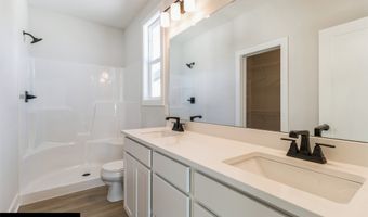 4411 NE 8th St, Ankeny, IA 50021