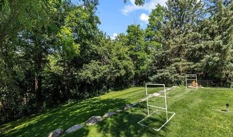 11718 50th St NE, Albertville, MN 55301