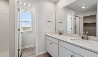 3374 N Irvington St, Aurora, CO 80019