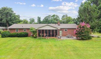 827 W Cunningham St, Alcoa, TN 37701