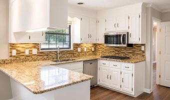 814 Cedar Springs Rd, Athens, TN 37303