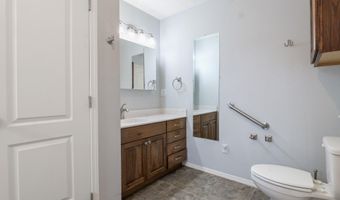 1205 N CHAPARRAL Ln, Bloomfield, NM 87413