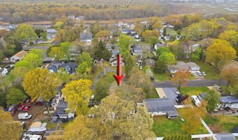 608 E Holly Blvd, Bayville, NJ 08721
