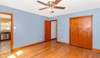 126 LAKIN Ave, Boonsboro, MD 21713